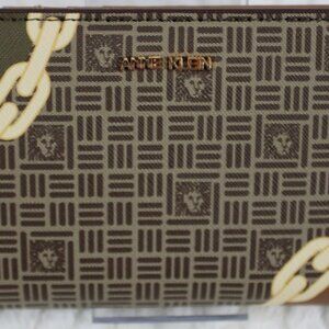 Anne Klein Chain Print Bifold Wallet – Brown/Olive with Lion Logo Accents